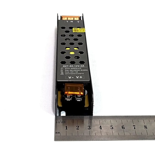 blok-pitaniyua-60w avt-60-12v-5a-mini